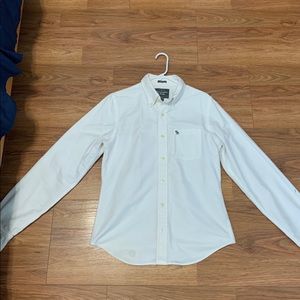Men’s Solid White Button Down Dress Shirt